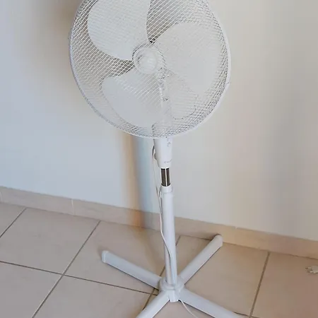 Soleil Catalan Ok Cheques Animaux Rdc 150m 6pers Wifi 2ch
