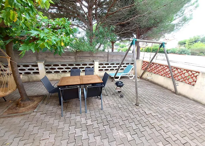Soleil Catalan Ok Cheques Animaux Rdc 150m 4pers Wifi 2ch * Saint-Cyprien (Pyrenees-Orientales)